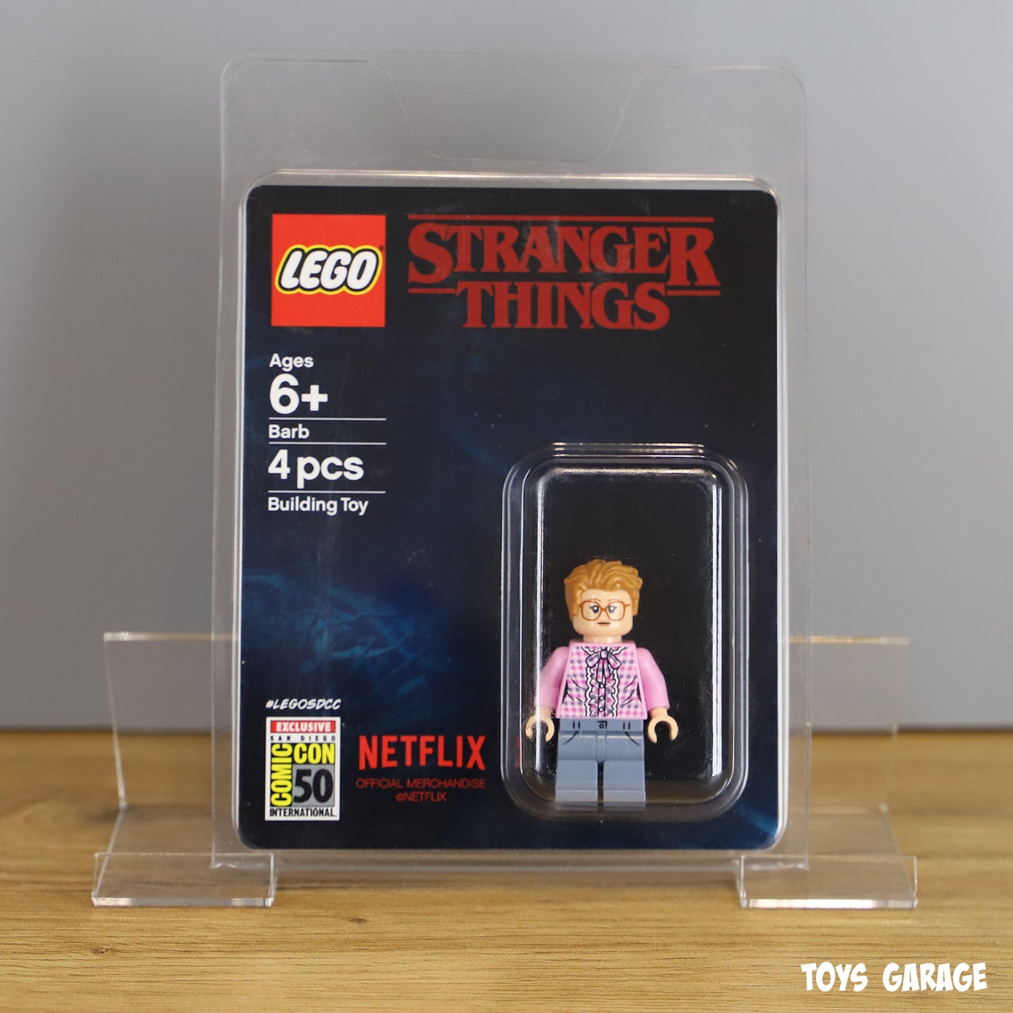 LEGO SDCC 2019 Exclusive Barb Minifigure - Stranger Things