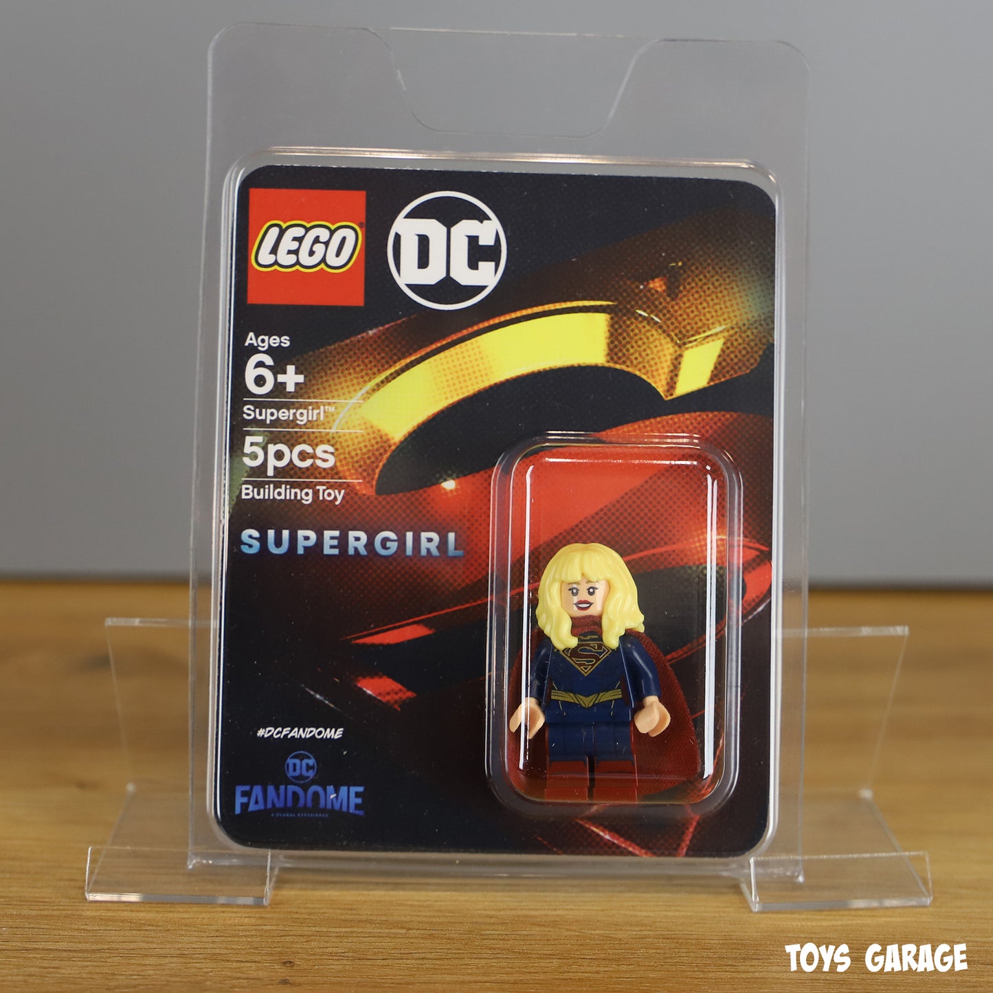 LEGO SDCC San Diego Comic-Con 2020 Supergirl Minifigure - DC Fandome